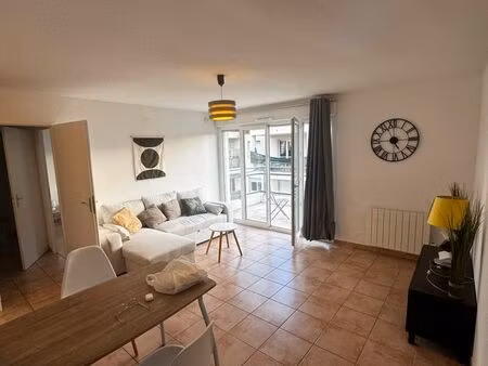 t2 meublé 42 m² avec terrasse  parking et piscine – annemasse gare