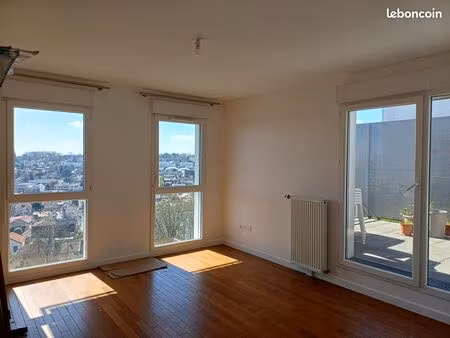 location appartement 3 pièces 61 m²