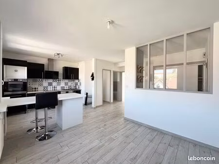appartement t4 2 chambres avec balcon