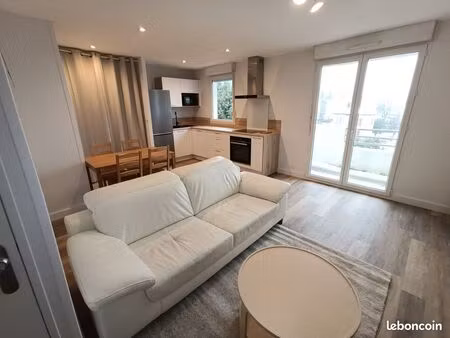 joli t3 rénové et meublé proche centre-ville