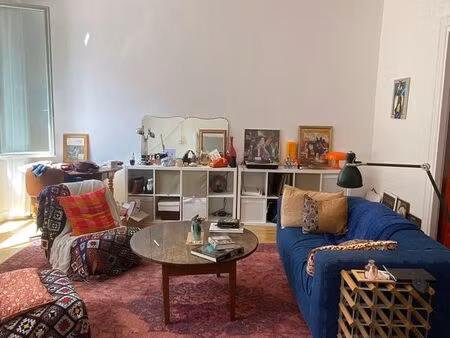 t2 de 64 80 m² au calme – centre-ville – 480 cc