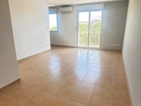 appartement t2 48m2