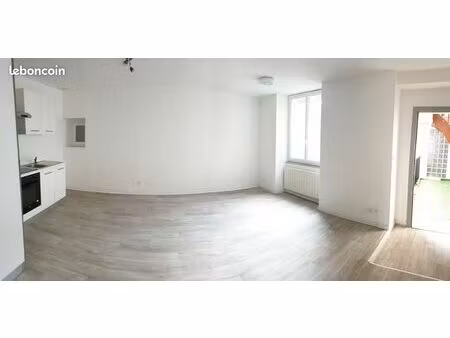 appartement 3 pièces centre-ville avec extérieur