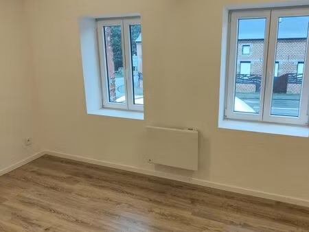 location t2 43m2
