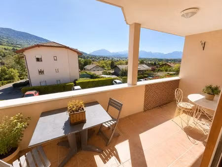 magnifique appartement 3 pieces duplex hyper centre de cranves sales
