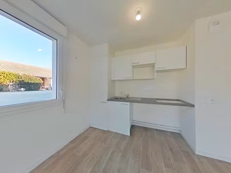 location appartement 2 pièces 47m² carbon blanc 33560