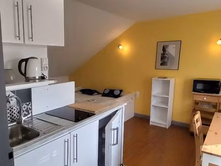 chambre-studio étudiant.e