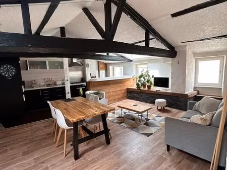 superbe appartement meublé 71 m² – 2 chambres – charme de l’ancien – cuisine équipée