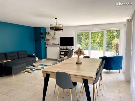 appartement t4 102 m² avec terrasse et parking