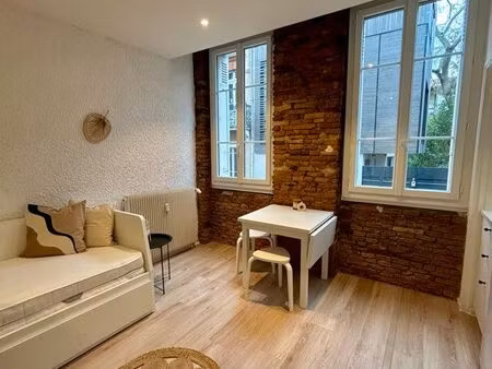 charmant studio meublé - quartier les chalets