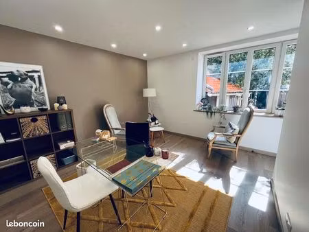 location bureau meublé de 16m2 dans cabinet paramédical