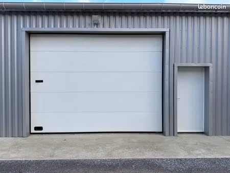 a louer box de stockage de 15 m² (box auto ou autre)