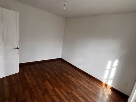 appartement lumineux de 46 m² – centre-ville