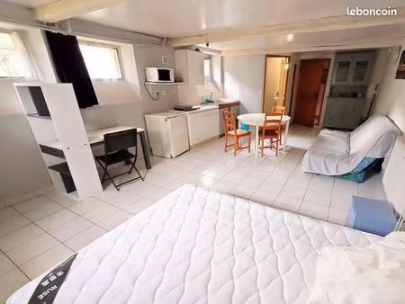 studio meublé 30m2 pour étudiant exclusivement