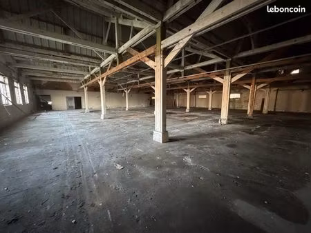 local d’activité 300 m² – stockage / artisan – le hamel – 750 ht