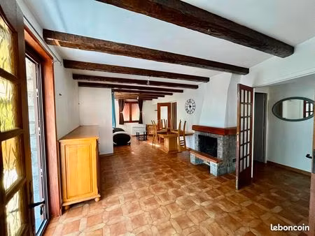 location t4 dans maison individuelle