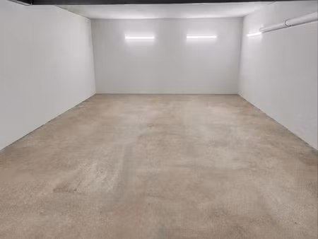 location garage résidence privative