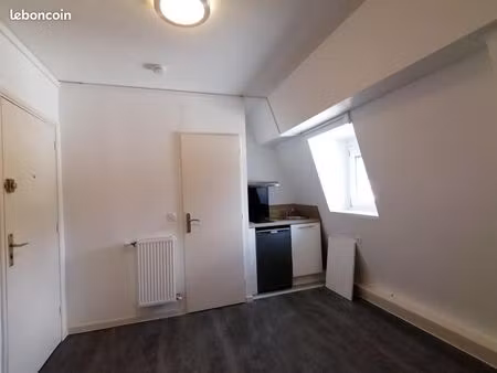 appartement 1 pièce 14 m²