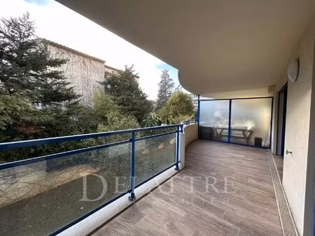location appartement 2 pièces 47m² antibes 06600