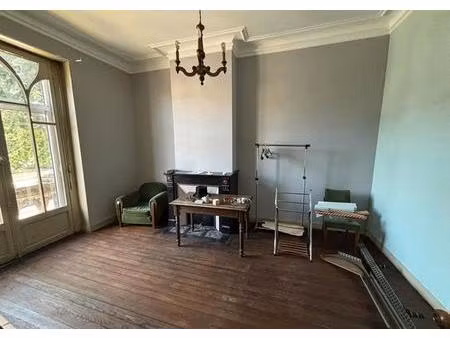 belle maison en pierre