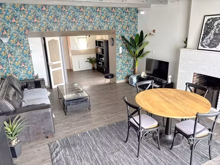 maison de charme centre village 88 m2