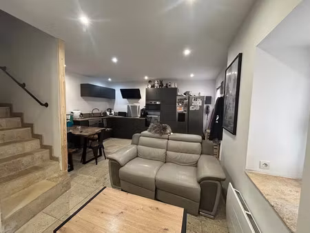 vente maison 5 pièces 84 m² à peypin-d'aigues (84240)  269 000 €