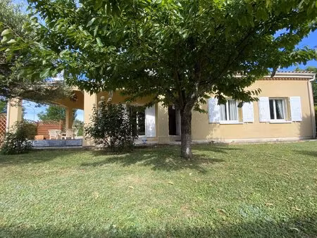 plain-pied t5 dans quartier résidentiel