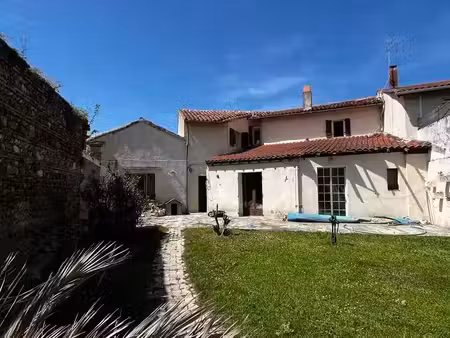 vente maison 6 pièces 157 m² à carbonne (31390)  244 900 €