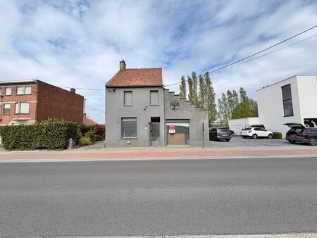 huis te koop in roeselare met 3 slaapkamers