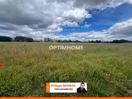 terrain 835 m² avec belle surface exploitable