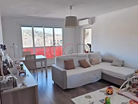 à aix-en-provence  quartier saint mitre bel appartement 75 m2 dans résidence de standing
