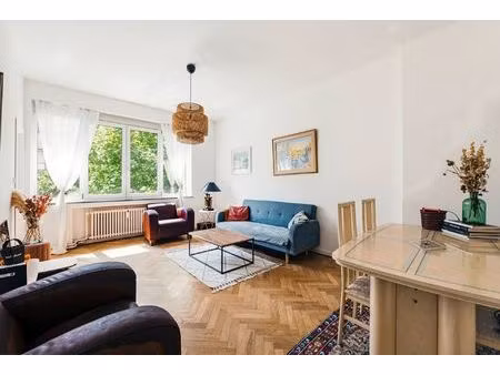 appartement à vendre avec terrasse et 2 chambres   ixelles (vbe33862)