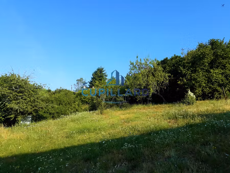 renaison - terrain constructible avec vue - proche centre