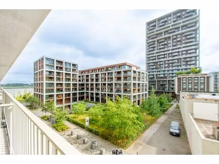 1-slaapkamerappartement met terras & zijdelings scheldezicht