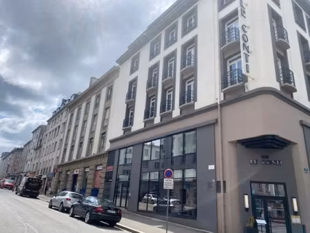 vente bureau 798 m² brest (29200)
