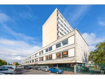 vente bureaux 157 m²