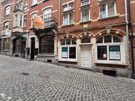 uitzonderlijke handelsopportuniteit in hartje leuven!
