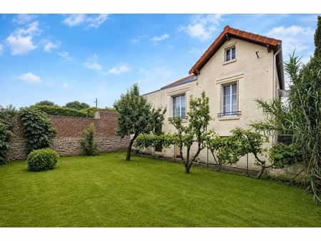 vente maison 5 pièces 70 m² à louvres (95380)  295 000 €