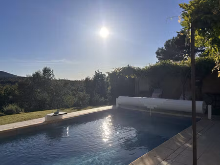au coeur du golf pont royal   au pied du luberon et des alpille
