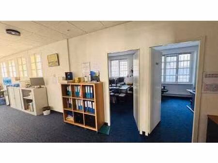 location bureau 154 m² à brest (29200)