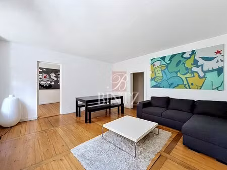 carré d'or - grand appartement 4 pièces