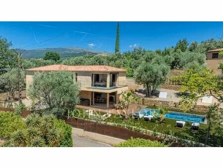 maison de prestige de 350 m2 en location valbonne  provence-alpes-côte d'azur