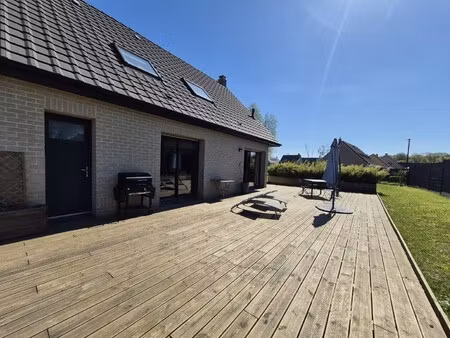 location maison 117m² rexpoede 59122