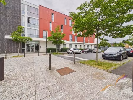 en vente fonds de commerce 80 m² – 142 250 € |maubeuge