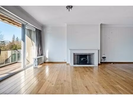 appartement à vendre à sneeuwbeslaan 21 wilrijk (rbw18133)