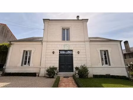 maison de luxe de 7 pièces en vente à saint-jean-d'angély  france