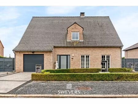 huis te koop in nieuwerkerken met 5 slaapkamers