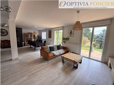 maison 1971 t7 142 m2 - 4 200 m2 de terrain - pont rean - so