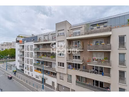 appartement 2p triangle d'or