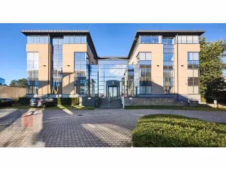 bureaux à louer à pontbeekstraat 2 dilbeek (rbw18654)